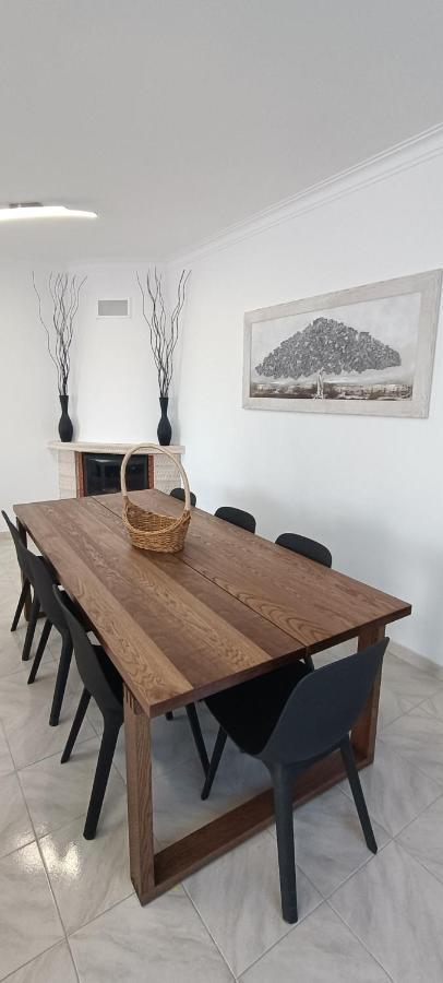 شقة Casa De Ferias Duplex Em سيسيمبرا المظهر الخارجي الصورة