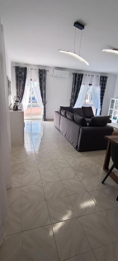 شقة Casa De Ferias Duplex Em سيسيمبرا المظهر الخارجي الصورة